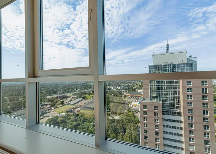 Skyline Penthouse With Sunset Views, Jacuzzi & Free Parking Apartamento *