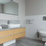 דירה Skyline Penthouse With Sunset Views, Jacuzzi & Free Parking ריגה